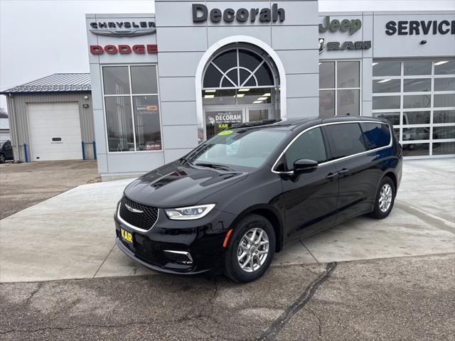 2025 Chrysler Pacifica PACIFICA SELECT