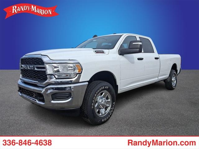 2023 RAM 2500 Tradesman Crew Cab 4x4 8 Box