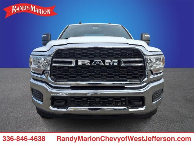 2023 RAM 2500 Tradesman Crew Cab 4x4 8 Box