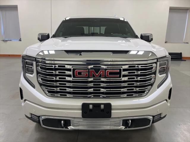 2022 GMC Sierra 1500 4WD Crew Cab Short Box Denali