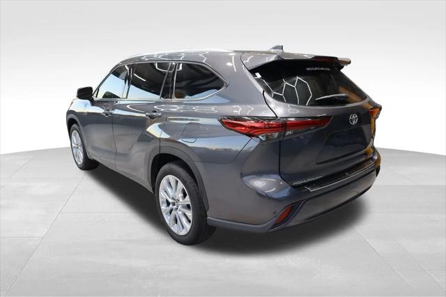 2022 Toyota Highlander Limited
