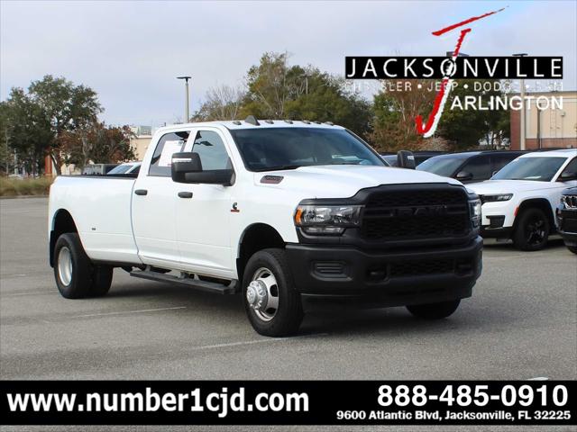 2024 RAM 3500 Tradesman Crew Cab 4x4 8 Box