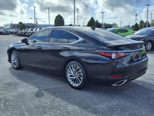 2023 Lexus ES 350 Ultra Luxury