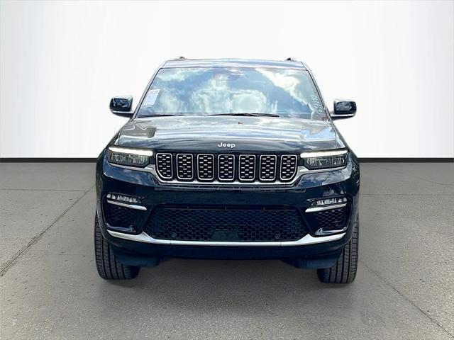 2025 Jeep Grand Cherokee GRAND CHEROKEE SUMMIT RESERVE 4X4