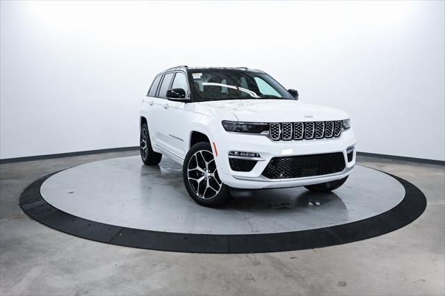 2025 Jeep Grand Cherokee GRAND CHEROKEE SUMMIT RESERVE 4X4