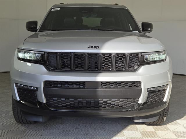 2025 Jeep Grand Cherokee GRAND CHEROKEE L LIMITED 4X2