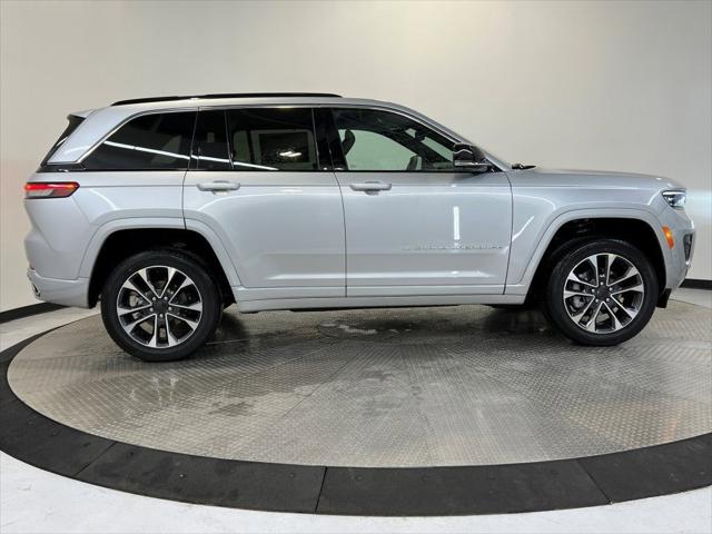 2025 Jeep Grand Cherokee GRAND CHEROKEE OVERLAND 4X4