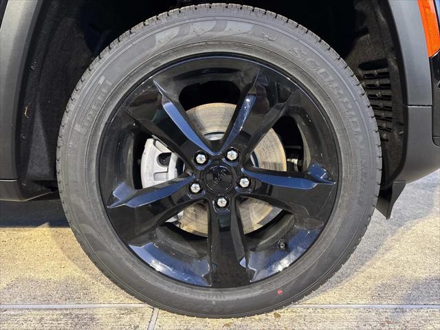 2025 Jeep Grand Cherokee GRAND CHEROKEE L LIMITED 4X2