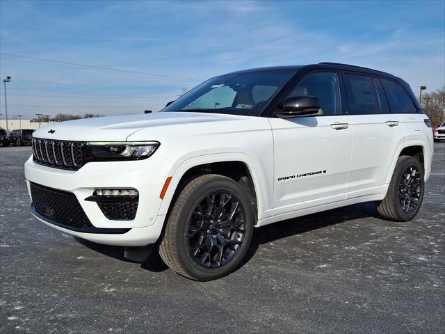 2025 Jeep Grand Cherokee GRAND CHEROKEE SUMMIT RESERVE 4X4