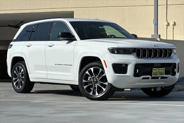 2025 Jeep Grand Cherokee GRAND CHEROKEE OVERLAND 4X4