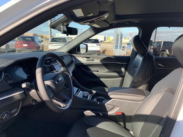 2025 Jeep Grand Cherokee GRAND CHEROKEE L LIMITED 4X2