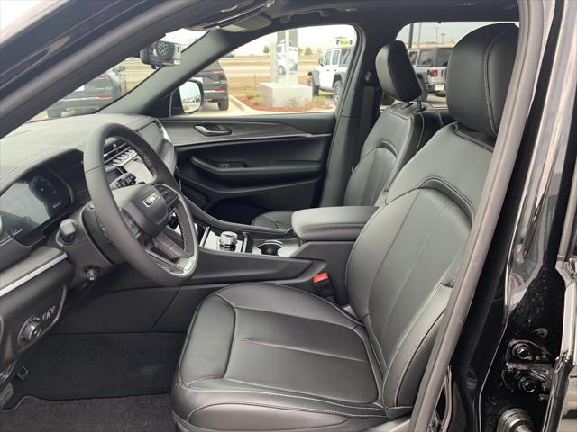 2025 Jeep Grand Cherokee GRAND CHEROKEE L LIMITED 4X2