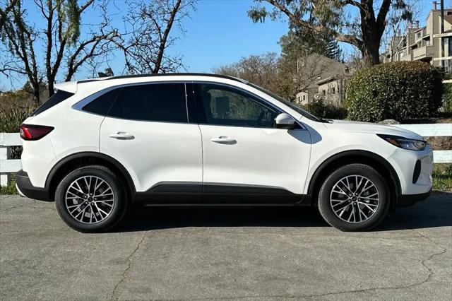 2025 Ford Escape PHEV