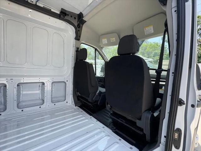 2024 Ford Transit Cargo Van T-350