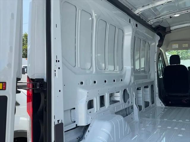 2024 Ford Transit Cargo Van T-350