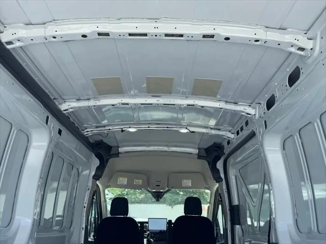 2024 Ford Transit Cargo Van T-350