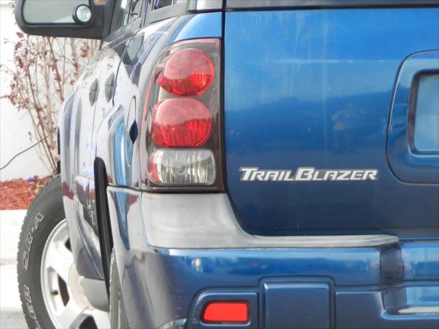2002 Chevrolet TrailBlazer LS for sale in Melrose Park, IL