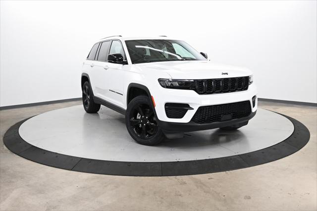 2023 Jeep Grand Cherokee Altitude 4x4