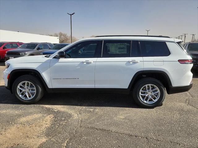 2025 Jeep Grand Cherokee GRAND CHEROKEE L LAREDO 4X2