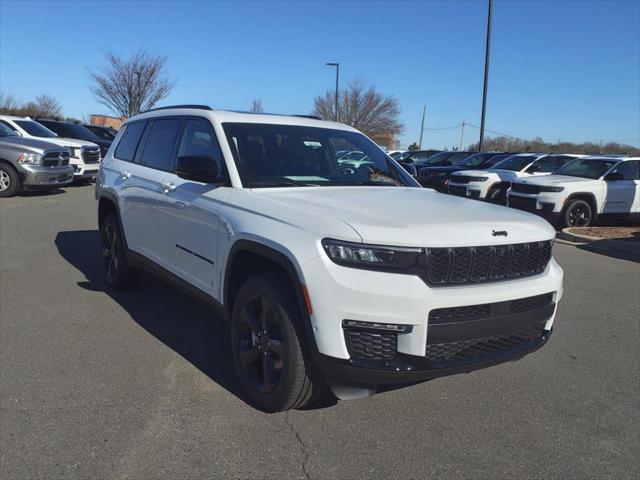 2025 Jeep Grand Cherokee GRAND CHEROKEE L LIMITED 4X4