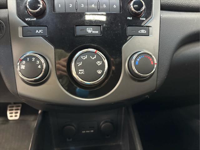 Used 2012 Kia Forte Koup For Sale in Wilmington, OH