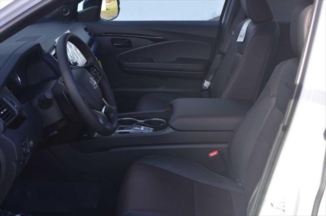 2025 Honda Passport AWD Black
