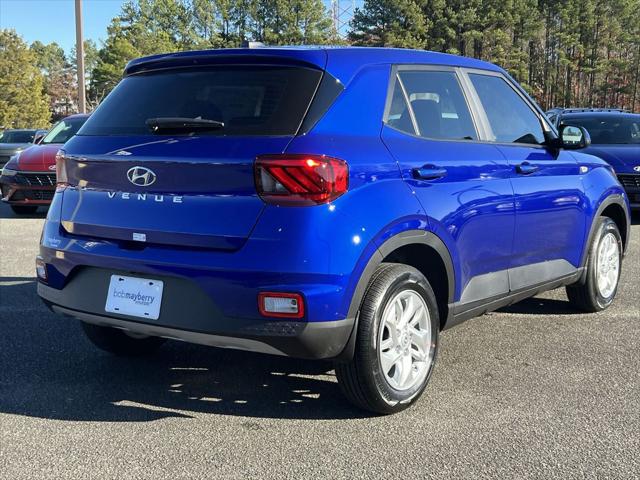 2025 Hyundai Venue SE