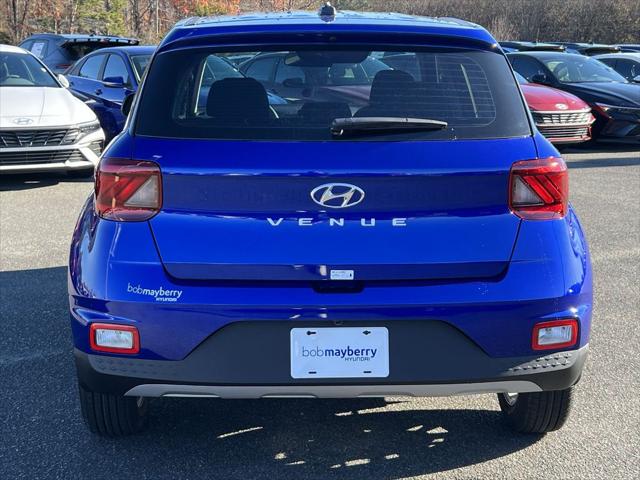 2025 Hyundai Venue SE