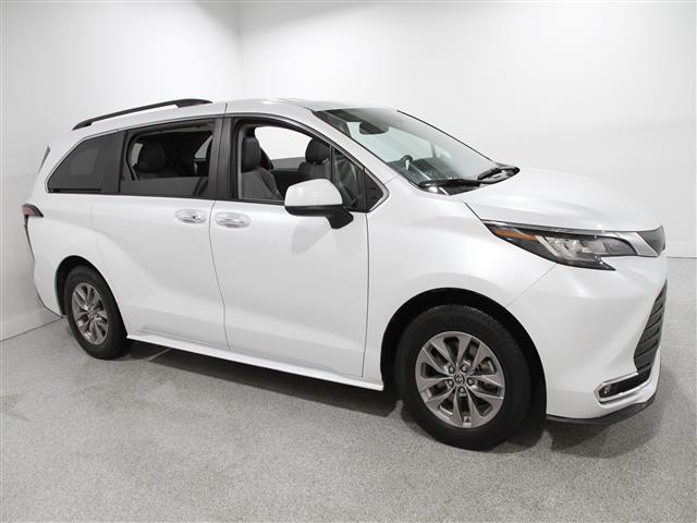 2022 Toyota Sienna