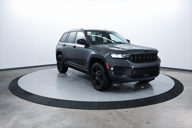 2025 Jeep Grand Cherokee GRAND CHEROKEE ALTITUDE X 4X4