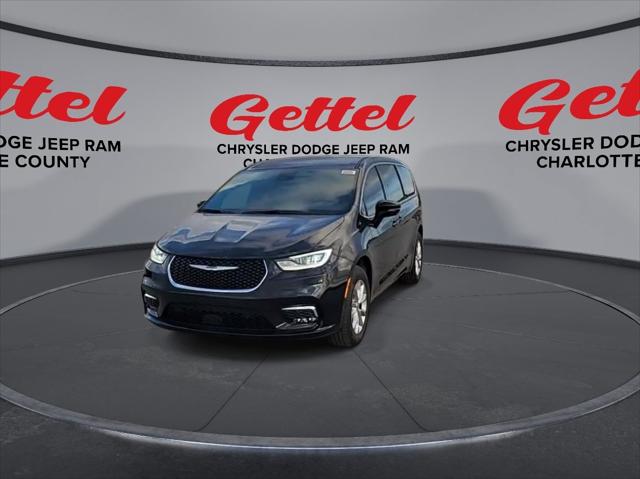 2025 Chrysler Pacifica PACIFICA SELECT AWD