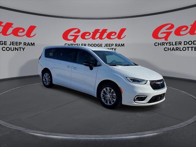 2025 Chrysler Pacifica PACIFICA SELECT AWD