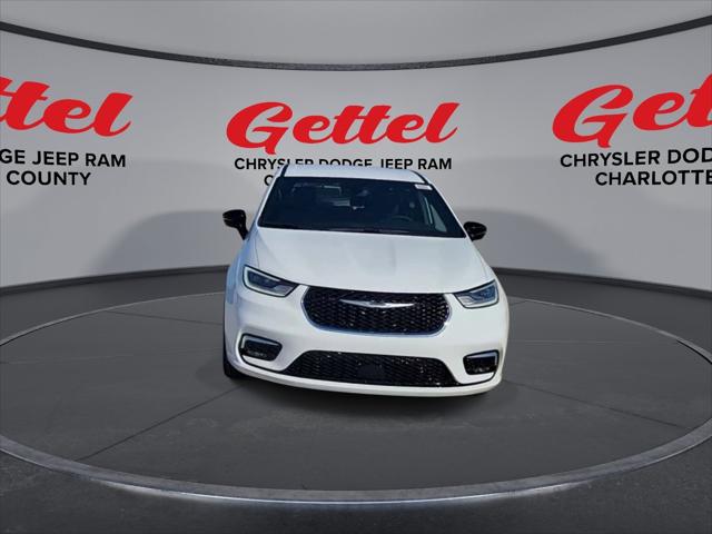 2025 Chrysler Pacifica PACIFICA SELECT AWD