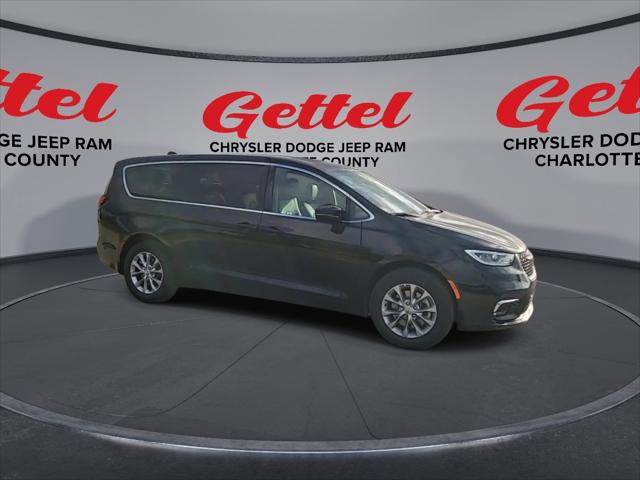 2025 Chrysler Pacifica PACIFICA SELECT AWD