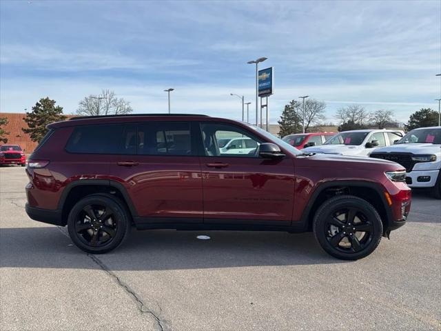 2025 Jeep Grand Cherokee GRAND CHEROKEE L LIMITED 4X4