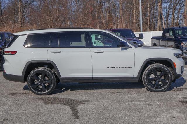 2025 Jeep Grand Cherokee GRAND CHEROKEE L LIMITED 4X4 2025 Jeep Grand Cherokee GRAND CHEROKEE L LIMITED 4X4