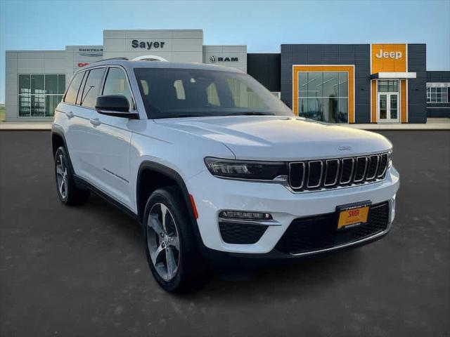2025 Jeep Grand Cherokee GRAND CHEROKEE LIMITED 4X4 2025 Jeep Grand Cherokee GRAND CHEROKEE LIMITED 4X4