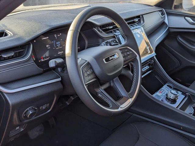 2025 Jeep Grand Cherokee GRAND CHEROKEE LAREDO X 4X4 2025 Jeep Grand Cherokee GRAND CHEROKEE LAREDO X 4X4