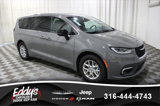 2025 Chrysler Pacifica PACIFICA SELECT