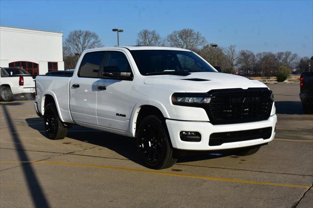 2025 RAM Ram 1500 RAM 1500 LARAMIE CREW CAB 4X4 64 BOX