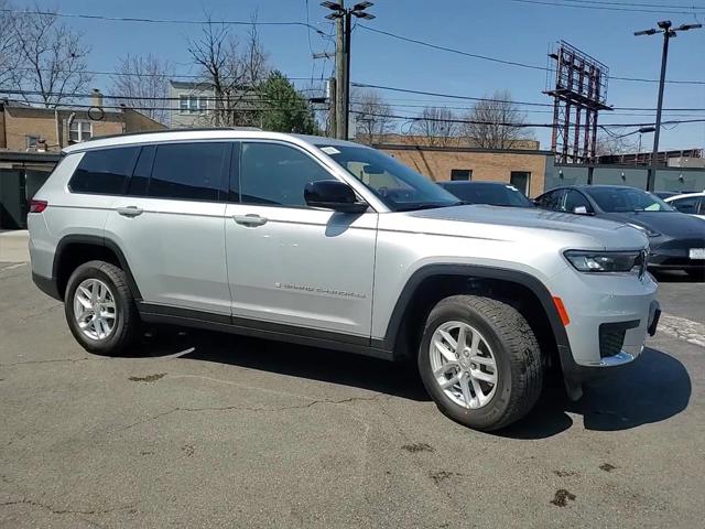 2025 Jeep Grand Cherokee GRAND CHEROKEE L LAREDO X 4X4