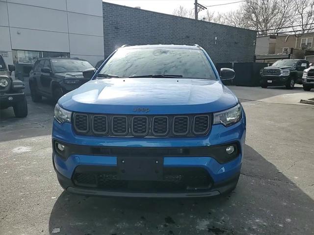 2025 Jeep Compass COMPASS LATITUDE 4X4