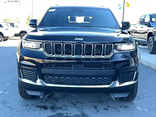 2025 Jeep Grand Cherokee GRAND CHEROKEE L LAREDO X 4X2