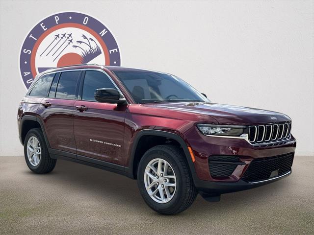 2025 Jeep Grand Cherokee GRAND CHEROKEE LAREDO X 4X2