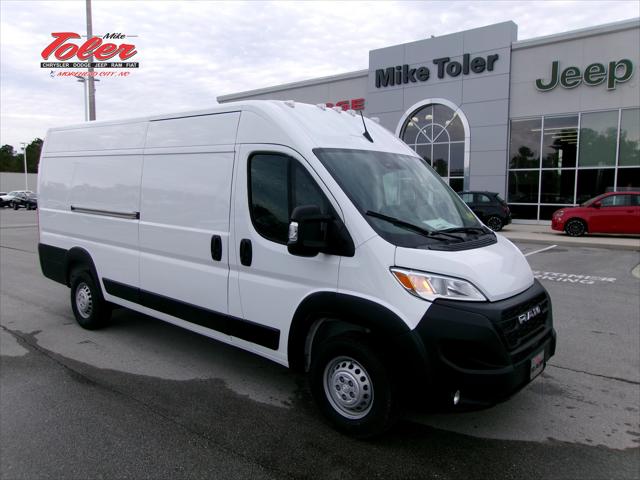 2025 RAM Ram ProMaster RAM PROMASTER 3500 TRADESMAN CARGO VAN HIGH ROOF 159 WB EXT