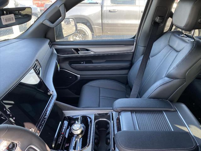 2025 Wagoneer Wagoneer WAGONEER CARBIDE 4X4