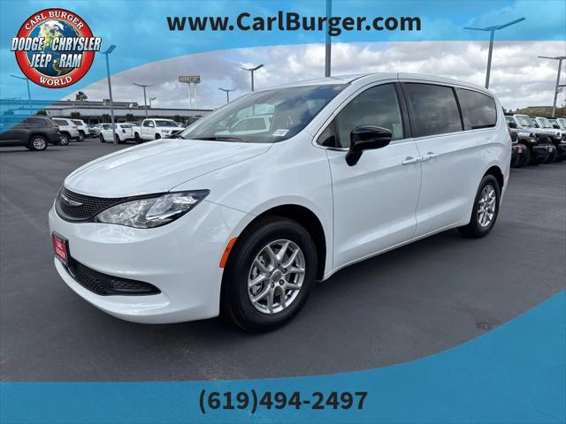 2025 Chrysler Voyager VOYAGER