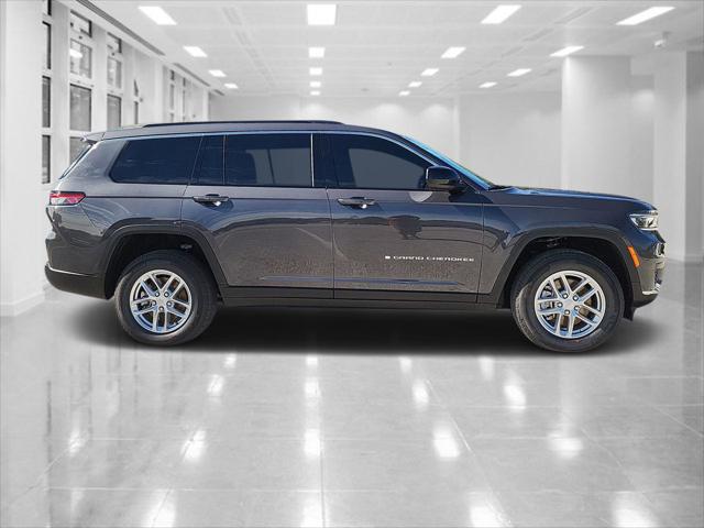 2025 Jeep Grand Cherokee GRAND CHEROKEE L LAREDO X 4X2