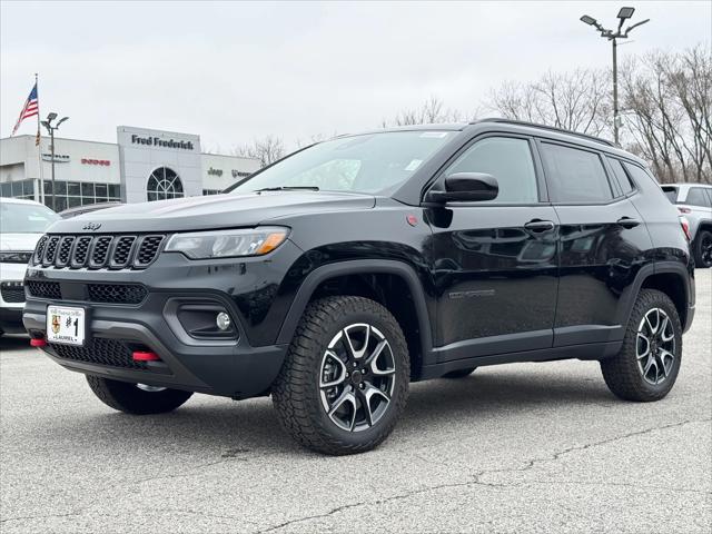 2025 Jeep Compass COMPASS TRAILHAWK 4X4