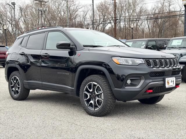 2025 Jeep Compass COMPASS TRAILHAWK 4X4